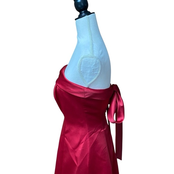 Michaelangelo Red Strapless Satin Gown Bow Back Formal Evening Dress Sz 2 - Picture 6 of 12
